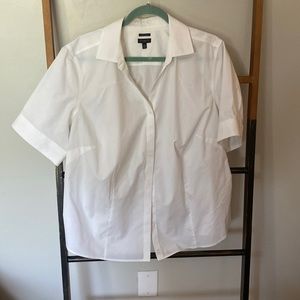 Talbots wrinkle Resistant top